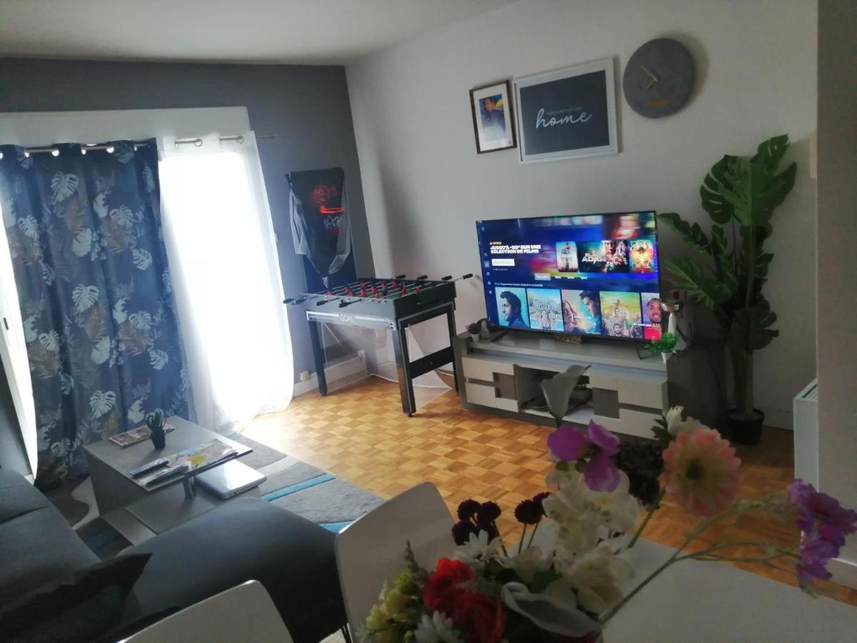 Chambre Dans Appartement A Niort Zewnętrze zdjęcie