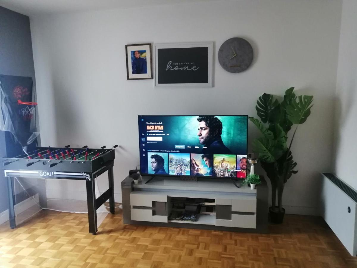 Chambre Dans Appartement A Niort Zewnętrze zdjęcie